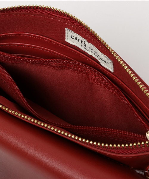 earth music&ecology（アースミュージックアンドエコロジー）の「ウォレットショルダーバッグ（ショルダーバッグ・レディース・ブラック/レッド/キャメル/グリーン・FREE）」の13枚目の写真