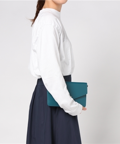 earth music&ecology（アースミュージックアンドエコロジー）の「ウォレットショルダーバッグ（ショルダーバッグ・レディース・ブラック/レッド/キャメル/グリーン・FREE）」の15枚目の写真