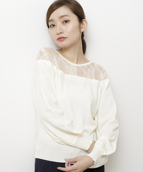 RAY CASSIN（レイカズン）の「レース切替カシミヤタッチニットプルオーバー（ニット/セーター・レディース・ブラック/オフホワイト/マスタード/ワイン・FREE）」の2枚目の写真