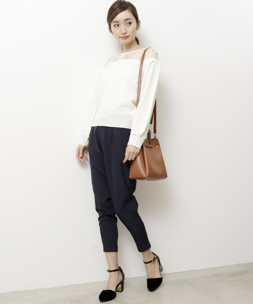 RAY CASSIN（レイカズン）の「レース切替カシミヤタッチニットプルオーバー（ニット/セーター・レディース・ブラック/オフホワイト/マスタード/ワイン・FREE）」の11枚目の写真