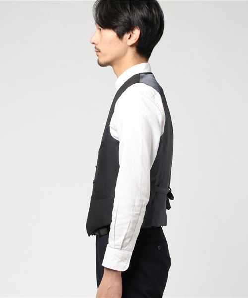 THE SUIT COMPANY(ザ・スーツカンパニー)の「<FORMAL>『CERIMONIA』リバーシブルジレ(ベスト・メンズ・チャコールグレー・L/LL/M/S)」の2枚目の写真