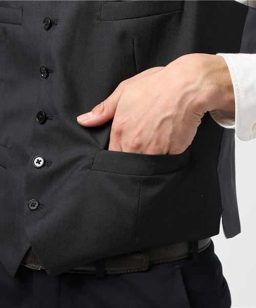 THE SUIT COMPANY(ザ・スーツカンパニー)の「<FORMAL>『CERIMONIA』リバーシブルジレ(ベスト・メンズ・チャコールグレー・L/LL/M/S)」の9枚目の写真