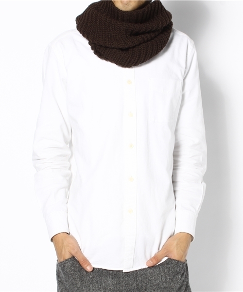 BEAMS(ビームス)の「BEAMS / AZE編みスヌード(マフラー・メンズ・ブラック/ブラウン/ネイビー・ONE SIZE)」の7枚目の写真