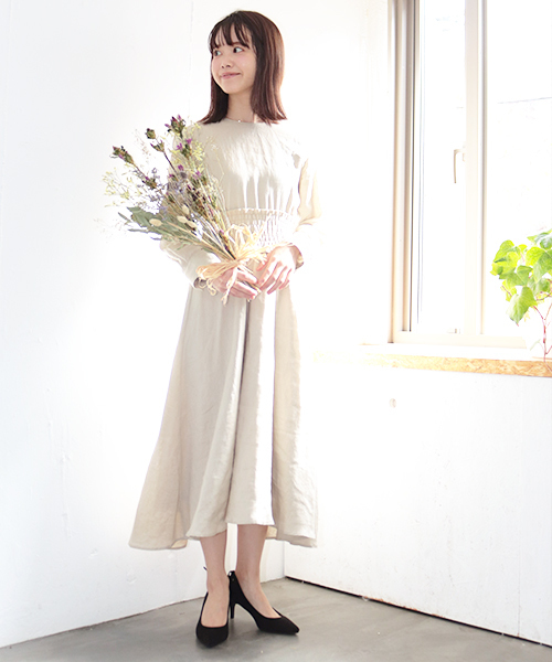 SESTO(セスト)の「後ろレースアップリボンの美脚7cmヒール ポインテッドトゥデザインパンプス(パンプス・レディース・ゴールド/ホワイト/ミント/ベージュ/ラベンダー/ブラック/ブルー/グレー/チェック・25.5cm/22.5cm/23.5cm/23.0cm/24.0cm/24.5cm/22.0cm)」の20枚目の写真