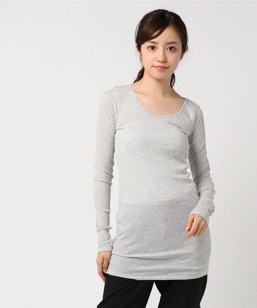 RNA-N（アールエヌエーエヌ）の「L6436 ８０／２リブロング丈ロンＴ（Tシャツ/カットソー・レディース・ネイビー/ベージュ/パープル/グリーン系その他/グリーン/ブルー/ダークネイビー/ライトパープル/スカイブルー/オレンジ/コーラル/杢グレー/ブラック/ライトブルー/ダークオリーブ/シャーベット/エンジ/オフホワイト/ベビーピンク/ライトイエロー・MEDIUM）」の3枚目の写真