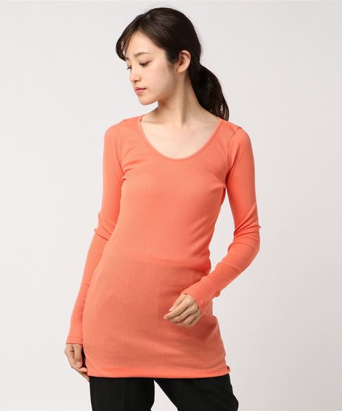 RNA-N（アールエヌエーエヌ）の「L6436 ８０／２リブロング丈ロンＴ（Tシャツ/カットソー・レディース・ネイビー/ベージュ/パープル/グリーン系その他/グリーン/ブルー/ダークネイビー/ライトパープル/スカイブルー/オレンジ/コーラル/杢グレー/ブラック/ライトブルー/ダークオリーブ/シャーベット/エンジ/オフホワイト/ベビーピンク/ライトイエロー・MEDIUM）」の20枚目の写真