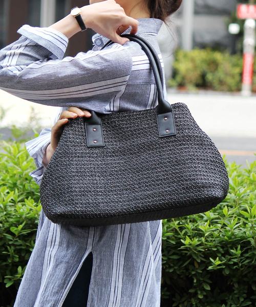 VitaFelice（ヴィータフェリーチェ）の「スクエアカゴバッグ/トートバッグ（かごバッグ・レディース・ブラック/ブラウン/アイボリー/ナチュラル・FREE）」の2枚目の写真