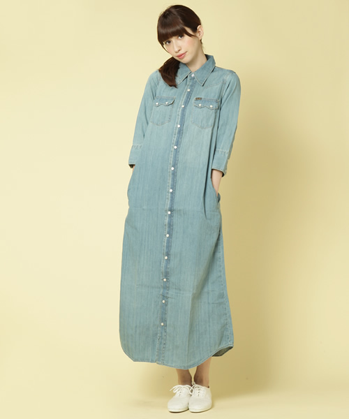 Lee（リー）の「[Lee(リー）] デニムマキシワンピース（ワンピース・レディース・ネイビー/ライトブルー・SMALL/MEDIUM）」の6枚目の写真