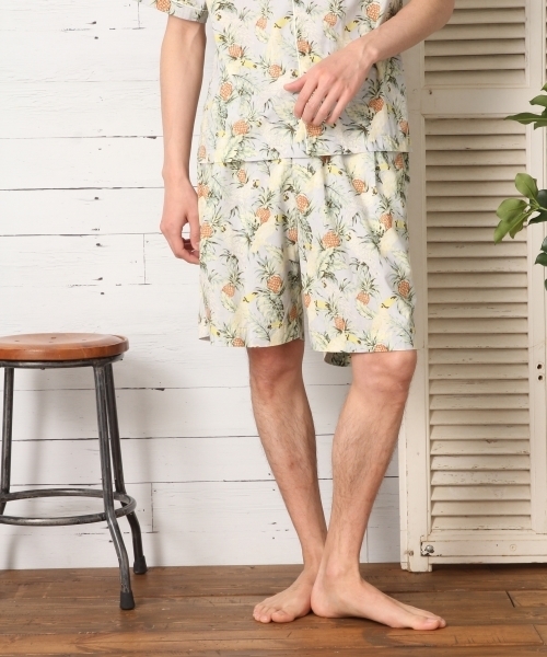 GLOBAL WORK(グローバルワーク)の「【ROOM】ショートパンツ/790936(その他パンツ・メンズ・ホワイト/ブラック/ダークブラウン・MEDIUM/LARGE)」の1枚目の写真