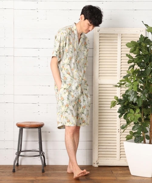 GLOBAL WORK(グローバルワーク)の「【ROOM】ショートパンツ/790936(その他パンツ・メンズ・ホワイト/ブラック/ダークブラウン・MEDIUM/LARGE)」の4枚目の写真