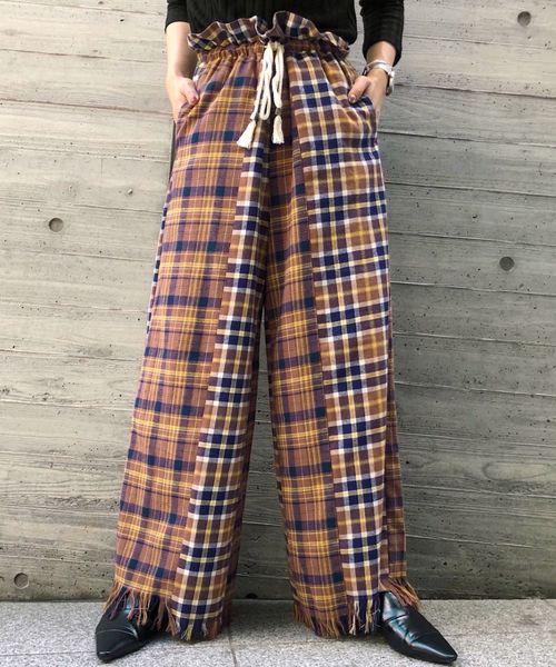 PAGEBOY（ページボーイ）の「パッチワークネルチェックパンツ（その他パンツ・レディース・ブラウン/グリーン・FREE）」の2枚目の写真