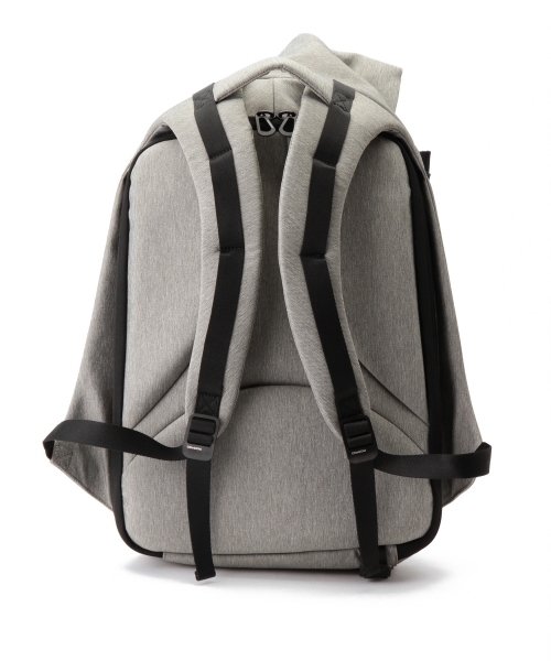bpr BEAMS（ビーピーアール ビームス ）の「COTE & CIEL / Isar RuckSack 15～17inch ★（バックパック/リュック・メンズ・グレー/ブラック/その他1/ネイビー・ONE SIZE）」の16枚目の写真
