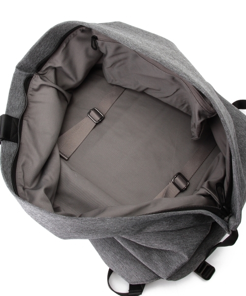 bpr BEAMS（ビーピーアール ビームス ）の「COTE & CIEL / Isar RuckSack 15～17inch ★（バックパック/リュック・メンズ・グレー/ブラック/その他1/ネイビー・ONE SIZE）」の8枚目の写真