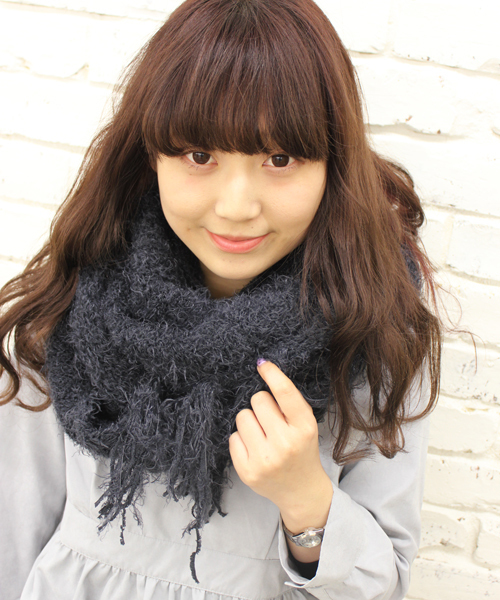 Kastane（カスタネ）の「【Kastane】フワーンケープ（ストール/ショール・レディース・オフホワイト/ターコイズブルー/グレー/ピンク/ネイビー・FREE）」の3枚目の写真