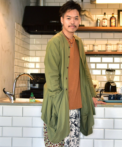 チャイハネ(チャイハネ)の「【チャイハネ】yul プレーン変形MEN'Sバンドカラーシャツ(シャツ/ブラウス・メンズ・ブラック/ベージュ/カーキ/ブルー/マスタード/ネイビー・FREE)」の4枚目の写真