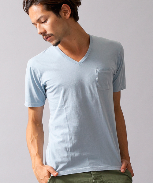 BEAUTY&YOUTH UNITED ARROWS（ビューティーアンドユースユナイテッドアローズ）の「BY チューブ 1ポケット Vネック ショートスリーブ カットソー ◆（Tシャツ/カットソー・メンズ・ホワイト/ダークグレー/ロイヤルブルー/イエロー/ライトブルー/ライトピンク/ライトグレー・MEDIUM/SMALL/LARGE/X-LARGE）」の4枚目の写真