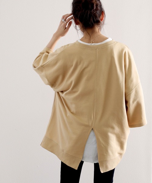 classicalelf（クラシカルエルフ）の「クルーネックバックスリットプルオーバー半端袖無地ミドル丈トレーナー（Tシャツ/カットソー・レディース・ベージュ/オフホワイト/ブラック・X-LARGE/MEDIUM/LARGE）」の20枚目の写真