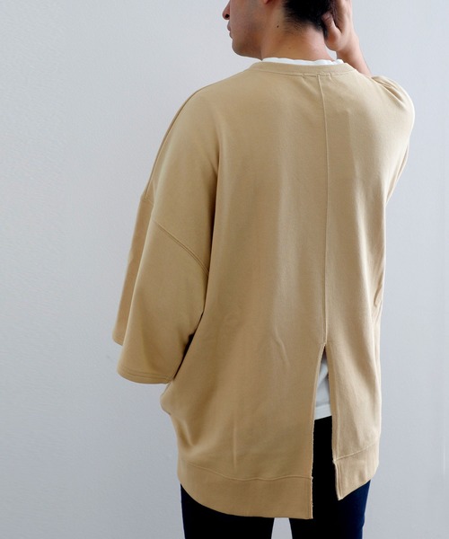 classicalelf（クラシカルエルフ）の「クルーネックバックスリットプルオーバー半端袖無地ミドル丈トレーナー（Tシャツ/カットソー・レディース・ベージュ/オフホワイト/ブラック・X-LARGE/MEDIUM/LARGE）」の12枚目の写真