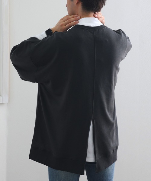 classicalelf（クラシカルエルフ）の「クルーネックバックスリットプルオーバー半端袖無地ミドル丈トレーナー（Tシャツ/カットソー・レディース・ベージュ/オフホワイト/ブラック・X-LARGE/MEDIUM/LARGE）」の9枚目の写真