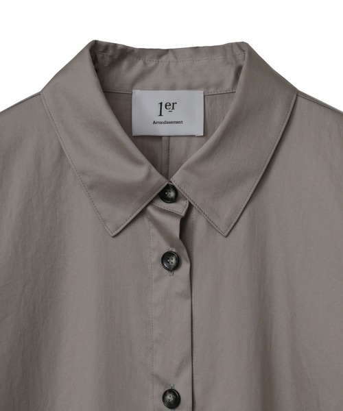 1er Arrondissement（プルミエアロンディスモン）の「綿サテンフレアーワンピース（シャツワンピース・レディース・グレイッシュベージュ/ベージュ/オフホワイト・38/36）」の8枚目の写真