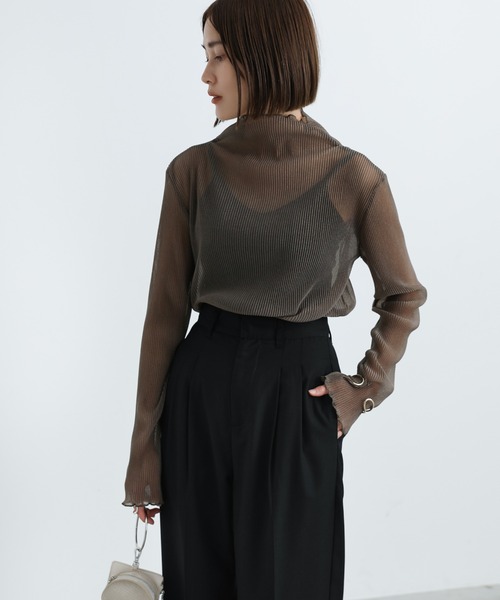 select MOCA（セレクトモカ）の「2021 AW シアープリーツメロートップス（Tシャツ/カットソー・レディース・ブラック/ベージュ/ブラウン/ライトグレー/パープル/アッシュ・FREE）」の10枚目の写真