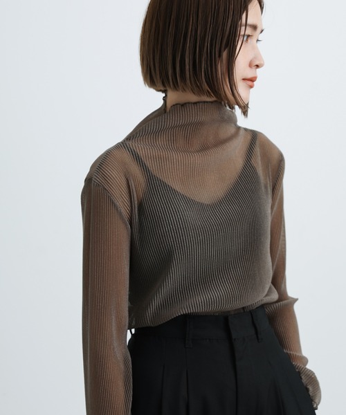 select MOCA（セレクトモカ）の「2021 AW シアープリーツメロートップス（Tシャツ/カットソー・レディース・ブラック/ベージュ/ブラウン/ライトグレー/パープル/アッシュ・FREE）」の12枚目の写真