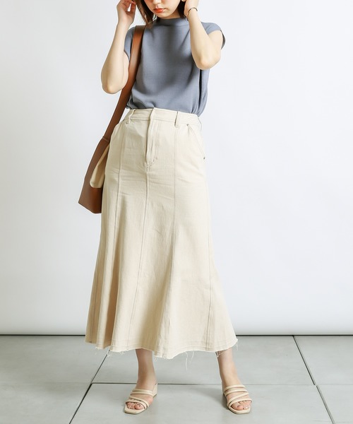 natural couture（ナチュラルクチュール）の「マーメイドフレアデニムスカート（デニムスカート・レディース・オフホワイト/ブラウン/ブルー/インディゴブルー・FREE）」の18枚目の写真