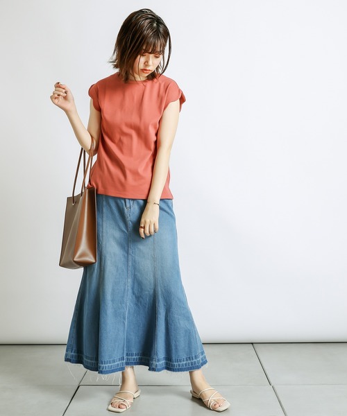 natural couture（ナチュラルクチュール）の「マーメイドフレアデニムスカート（デニムスカート・レディース・オフホワイト/ブラウン/ブルー/インディゴブルー・FREE）」の6枚目の写真