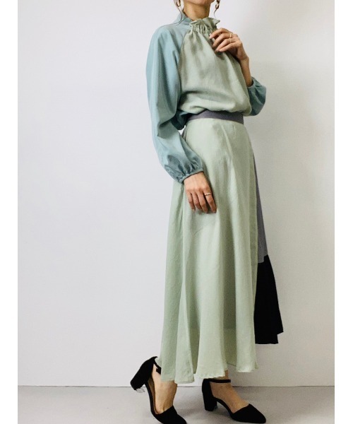 TEVALT（ヴァレット）の「フラワージャガード　配色イレヘムスカート（スカート・レディース・ブラック/ブラウン/ミント・38）」の2枚目の写真