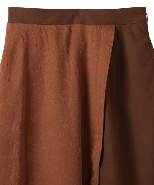 TEVALT（ヴァレット）の「フラワージャガード　配色イレヘムスカート（スカート・レディース・ブラック/ブラウン/ミント・38）」の11枚目の写真