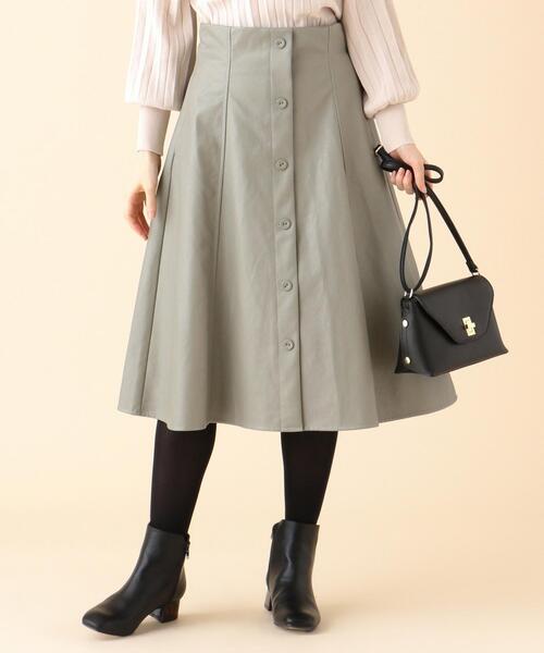 Feroux(フェルゥ)の「【洗える】フェイクレザーレディ スカート(スカート・レディース・ライトグリーン系/黄土色系・2/1)」の1枚目の写真