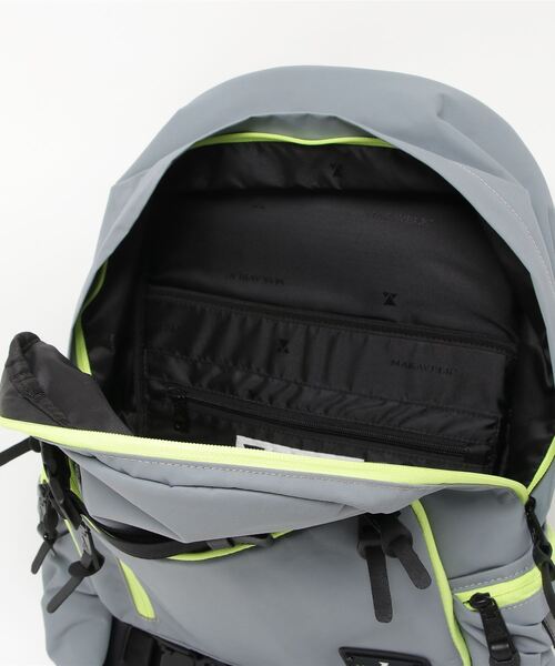 MAKAVELIC(マキャベリック)の「【MAKAVELIC】JADE B.U. BACKPACK EVOLUTION(バックパック/リュック・メンズ・グレー・FREE)」の4枚目の写真