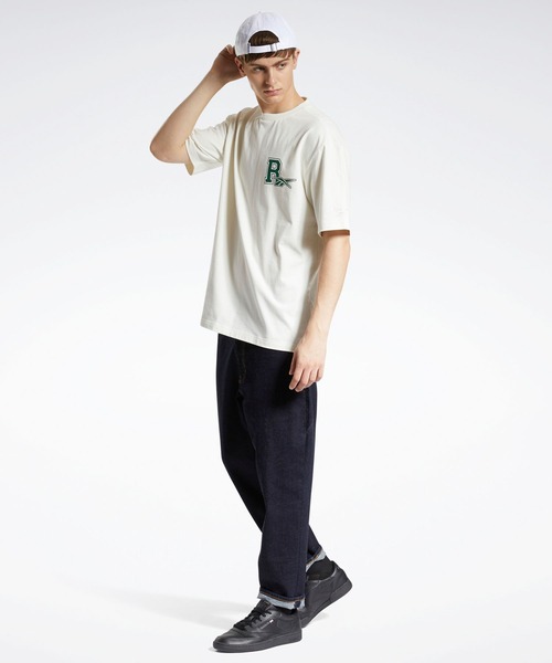 Reebok(リーボック)の「クラシックス バスケットボール ショートスリーブ Tシャツ / Classics Basketball Short Sleeve T-Shirt(Tシャツ/カットソー・メンズ・アイボリー・SMALL/MEDIUM/LARGE/X-LARGE/XX-LARGE/XXX-LARGE/XXXX-LARGE)」の5枚目の写真