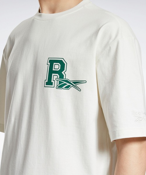 Reebok(リーボック)の「クラシックス バスケットボール ショートスリーブ Tシャツ / Classics Basketball Short Sleeve T-Shirt(Tシャツ/カットソー・メンズ・アイボリー・SMALL/MEDIUM/LARGE/X-LARGE/XX-LARGE/XXX-LARGE/XXXX-LARGE)」の8枚目の写真