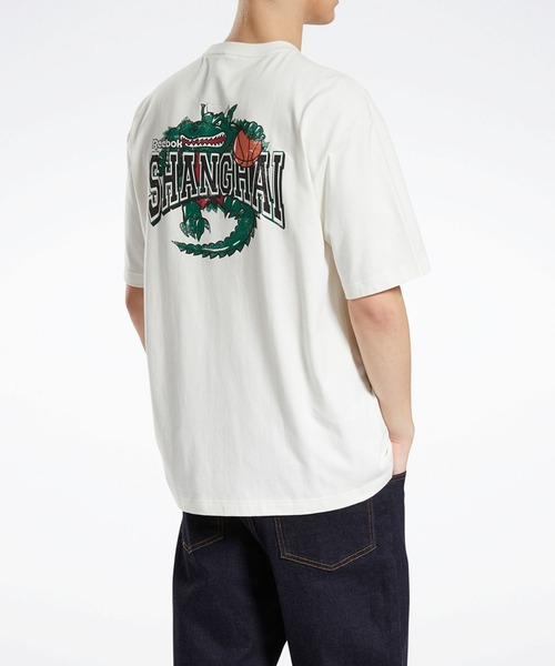 Reebok(リーボック)の「クラシックス バスケットボール ショートスリーブ Tシャツ / Classics Basketball Short Sleeve T-Shirt(Tシャツ/カットソー・メンズ・アイボリー・SMALL/MEDIUM/LARGE/X-LARGE/XX-LARGE/XXX-LARGE/XXXX-LARGE)」の7枚目の写真
