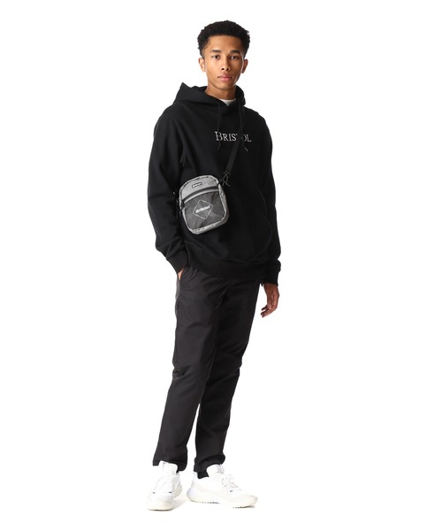 F.C.Real Bristol（エフシーレアルブリストル）の「FRONT MESH POUCH（ボディバッグ/ウエストポーチ・メンズ・ブラック/ネイビー/グレー・FREE）」の17枚目の写真