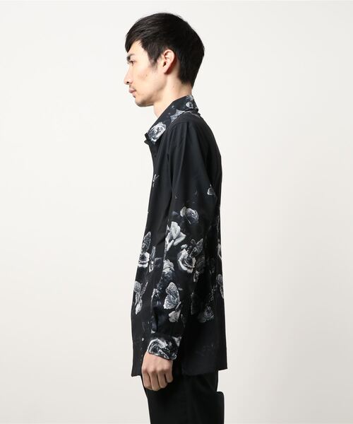 SHELLAC（シェラック）の「シェラック/SHELLAC　ローズ＆バタフライプリント 長袖シャツ（シャツ/ブラウス・メンズ・ブラック/ブルー・MEDIUM/LARGE）」の3枚目の写真