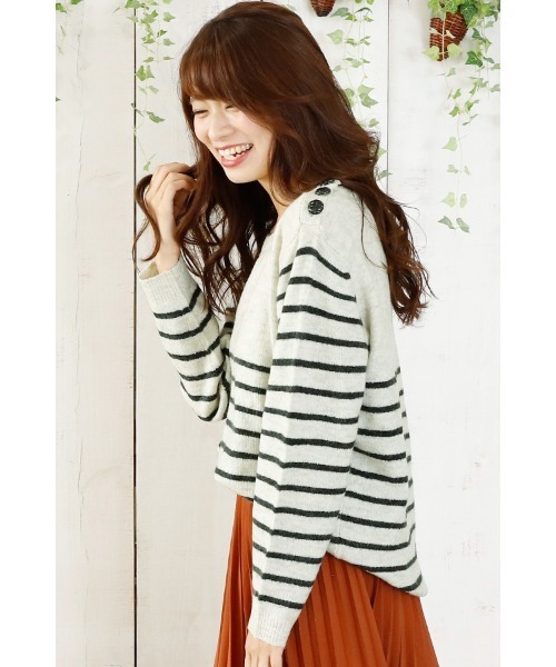 ElegChic(エレグシック)の「クラシックボーダーニット(ニット/セーター・レディース・ホワイト/グレー・XL/4L/M)」の4枚目の写真