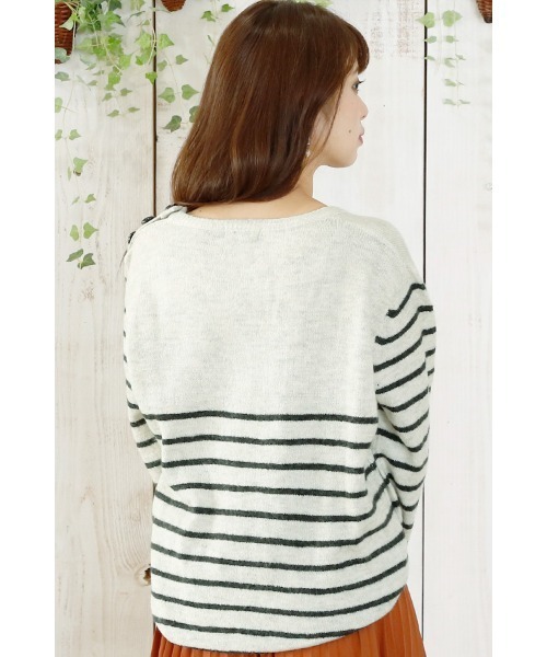 ElegChic(エレグシック)の「クラシックボーダーニット(ニット/セーター・レディース・ホワイト/グレー・XL/4L/M)」の5枚目の写真