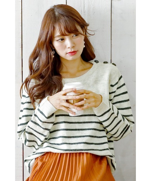 ElegChic(エレグシック)の「クラシックボーダーニット(ニット/セーター・レディース・ホワイト/グレー・XL/4L/M)」の6枚目の写真