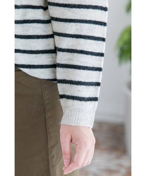 ElegChic(エレグシック)の「クラシックボーダーニット(ニット/セーター・レディース・ホワイト/グレー・XL/4L/M)」の19枚目の写真