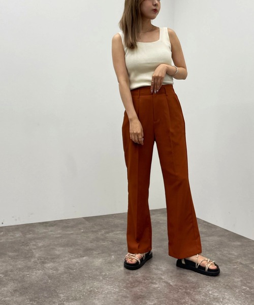 apres jour mignon（アプレジュールミニョン）の「スクエアネックニットタンク【ZOZOTOWN限定アイテム】（タンクトップ・レディース・ブラック/アイボリー/グリーン系その他/オレンジ系その他/ライトベージュ・フリー/X-LARGE）」の9枚目の写真