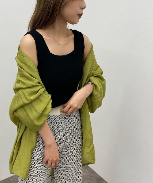 apres jour mignon（アプレジュールミニョン）の「スクエアネックニットタンク【ZOZOTOWN限定アイテム】（タンクトップ・レディース・ブラック/アイボリー/グリーン系その他/オレンジ系その他/ライトベージュ・フリー/X-LARGE）」の12枚目の写真