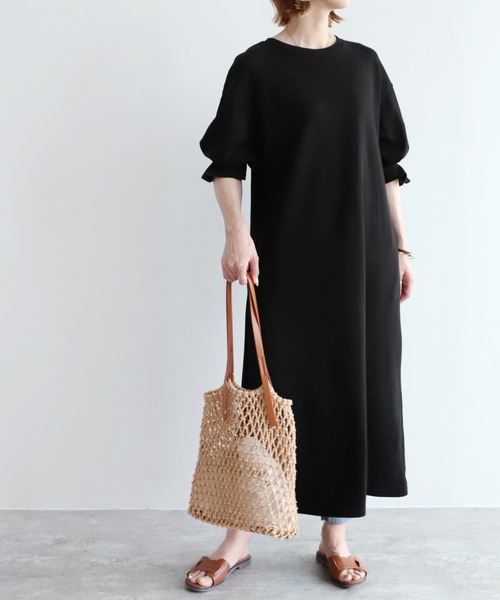 reca(レカ)の「タック袖ロングワンピース(ワンピース・レディース・ブラック/アイボリー/グレイッシュベージュ・FREE)」の18枚目の写真