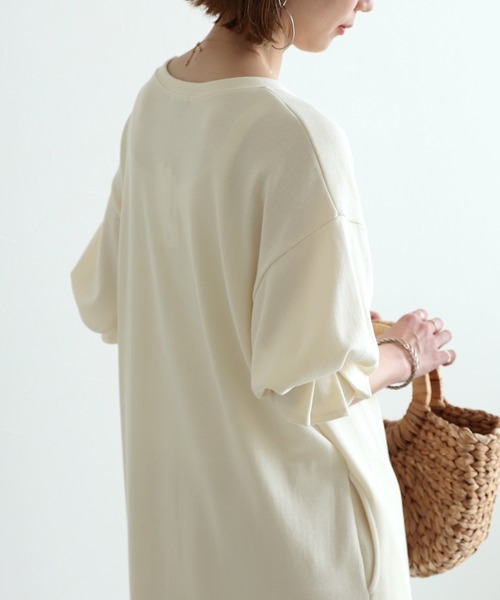 reca(レカ)の「タック袖ロングワンピース(ワンピース・レディース・ブラック/アイボリー/グレイッシュベージュ・FREE)」の20枚目の写真