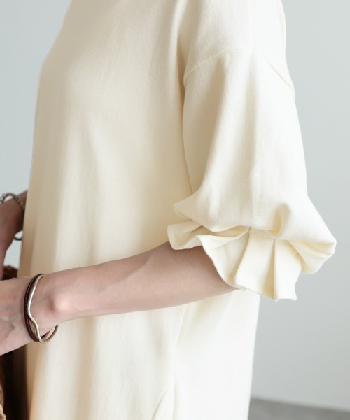 reca(レカ)の「タック袖ロングワンピース(ワンピース・レディース・ブラック/アイボリー/グレイッシュベージュ・FREE)」の15枚目の写真