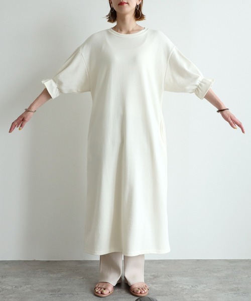 reca(レカ)の「タック袖ロングワンピース(ワンピース・レディース・ブラック/アイボリー/グレイッシュベージュ・FREE)」の16枚目の写真