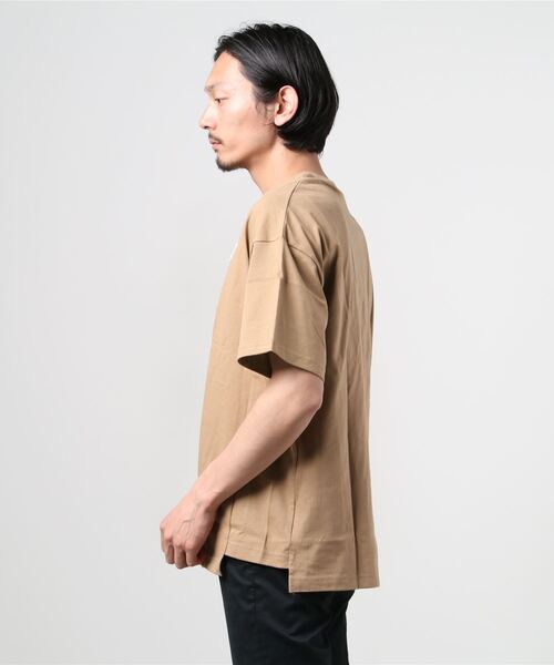 adidas（アディダス）の「アディダス adidas M BADGE TEE（Tシャツ/カットソー・メンズ・ブラック/ホワイト/ブラウン・L/S/LL/3L/M）」の4枚目の写真