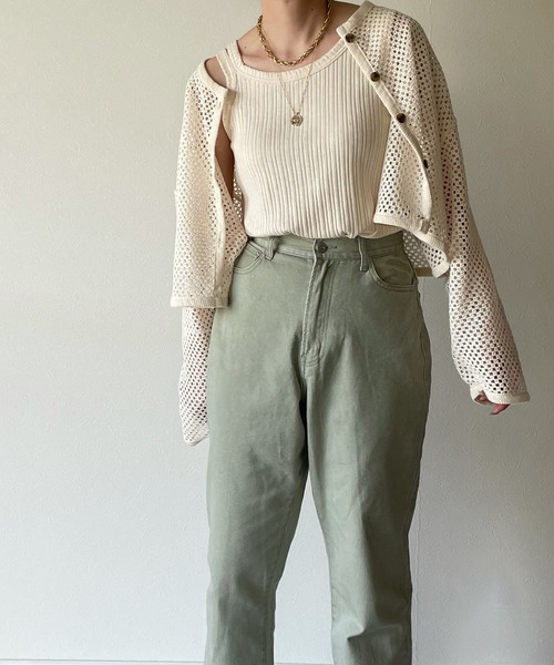 y/m by misato（イムバイミサト）の「片割れリブタンク（タンクトップ・レディース・ブラック/オフホワイト/モカ/イエロー系その他・FREE）」の9枚目の写真