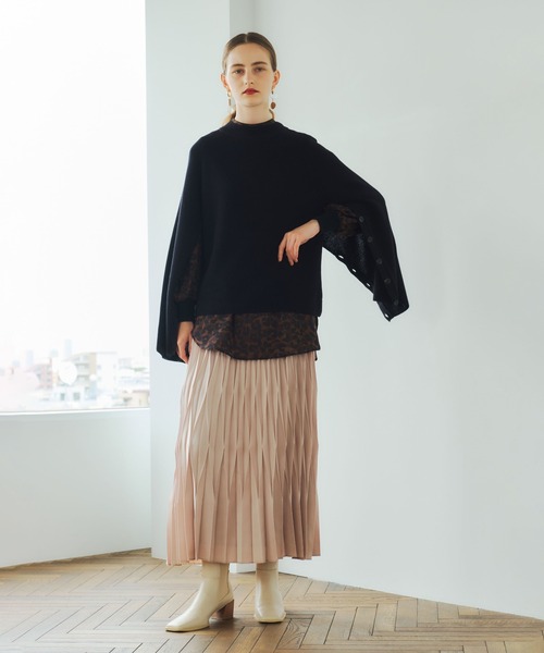 YECCA VECCA（イェッカヴェッカ）の「2wayレオパードプリントロングシャツ　＊（シャツ/ブラウス・レディース・ブラウン・FREE）」の4枚目の写真